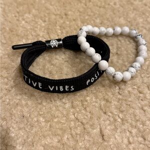 Black and White Bracelet Set